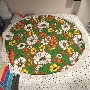 Round Floral Towel